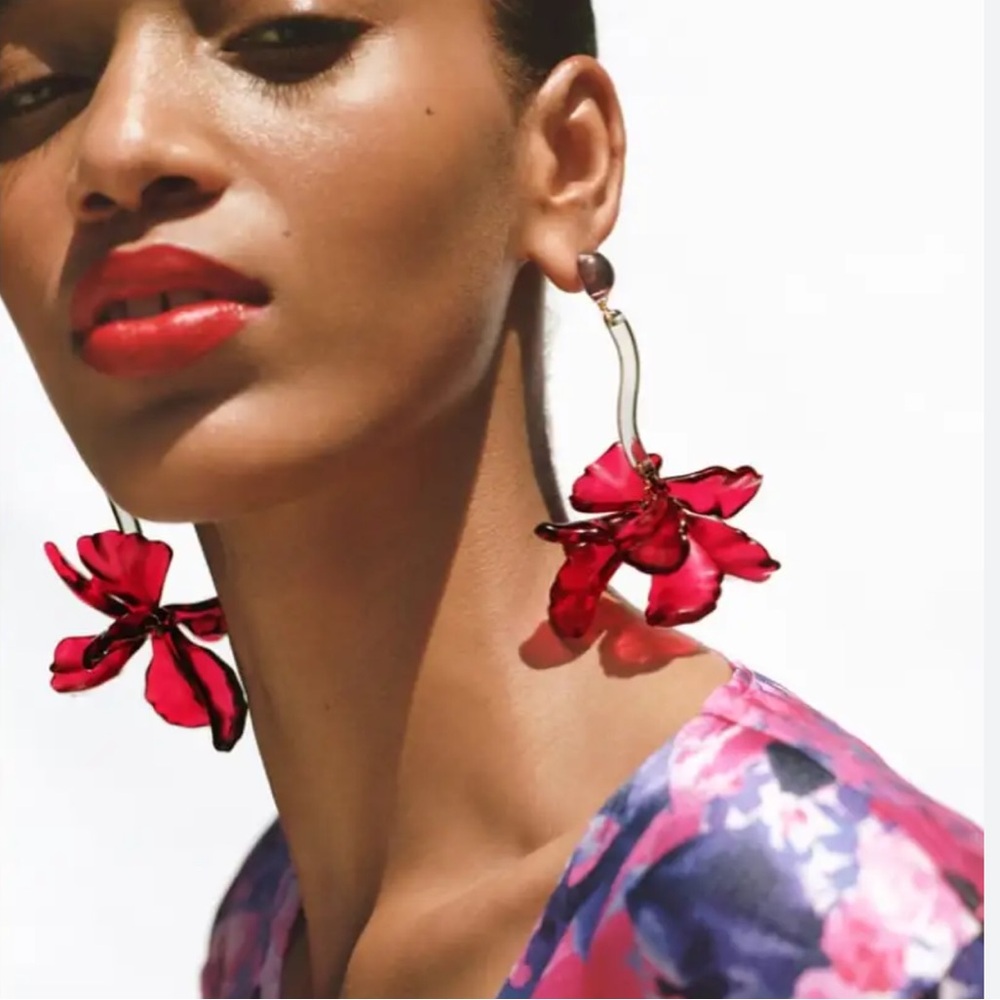 ZARA Flower Earrings Dangle Boho Statement Hibiscus Acrylic Clear Red 🍒